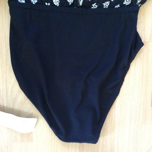 Jean Paul Germany Sheer Crisscross Navy and cream Body Suit Small Size 6 - Picture 10 of 15